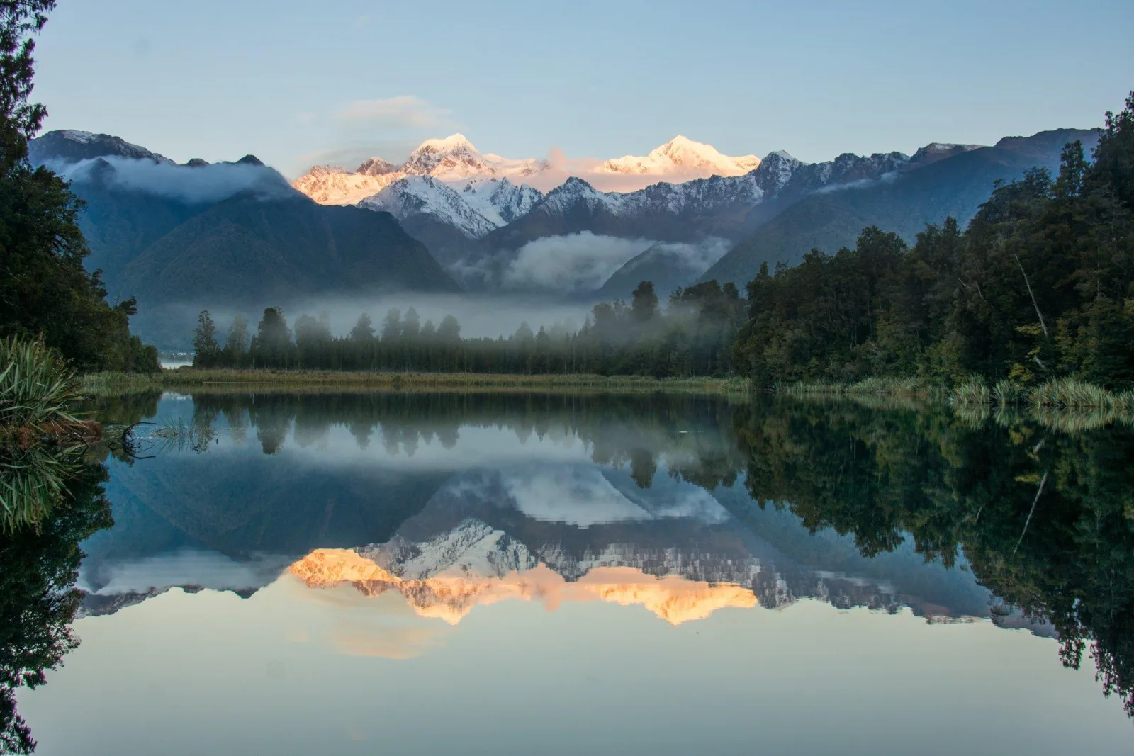 Lake Matheson Half-Day Nature Tour near Fox Glacier
